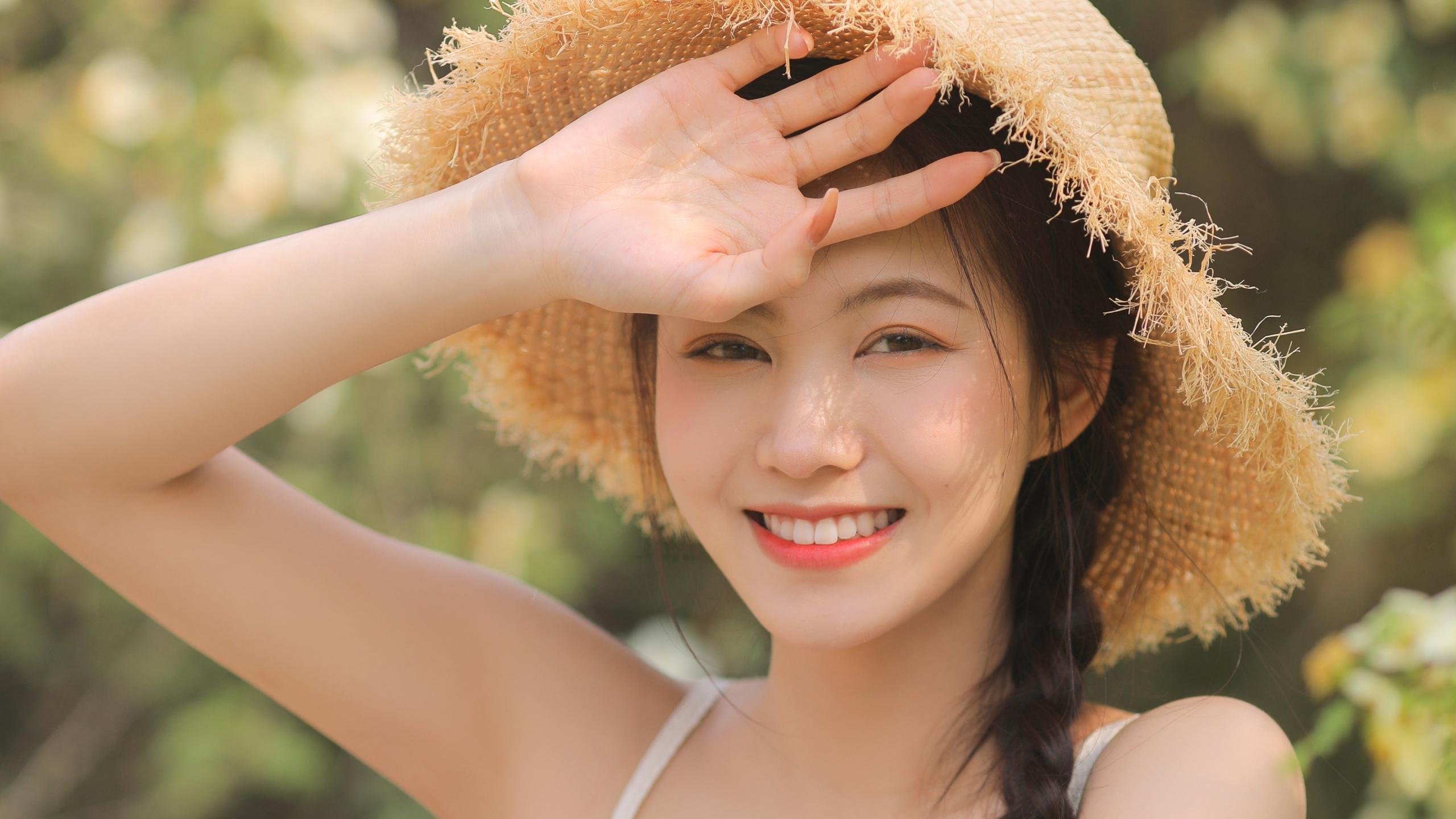 JiuyouAPP下载-选手激情豪放，女足比赛赛季隆重揭幕，女足比赛现场